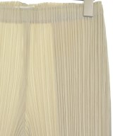 PLEATS PLEASE（プリーツプリーズ）その他 ベージュ サイズ:4(XL位) レディース/2200711822085