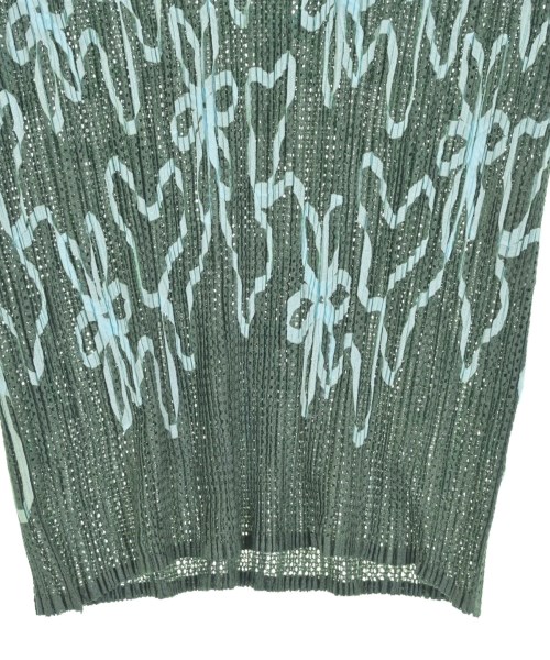PLEATS PLEASE（プリーツプリーズ）カジュアルシャツ 緑 サイズ:4(XL位) レディース/2200719212062