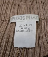 PLEATS PLEASE（プリーツプリーズ）その他 ベージュ サイズ:5(XXL位) レディース/2200647192054