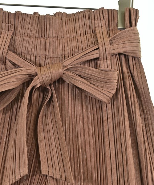PLEATS PLEASE（プリーツプリーズ）その他 茶 サイズ:2(M位) レディース/2200639805030