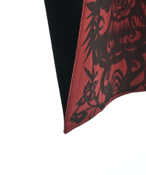 PLEATS PLEASE（プリーツプリーズ）その他 赤 サイズ:- レディース/2200649434145