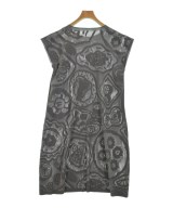 PLEATS PLEASE（プリーツプリーズ）ワンピース グレー サイズ:F レディース/2200651723091