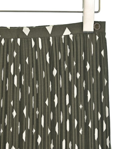 PLEATS PLEASE（プリーツプリーズ）ひざ丈スカート カーキ サイズ:1(S位) レディース/2200651723121