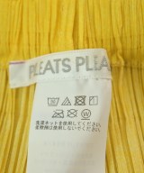 PLEATS PLEASE（プリーツプリーズ）その他 黄 サイズ:4(XL位) レディース/2200652300321