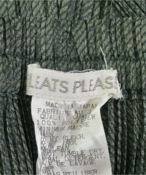 PLEATS PLEASE（プリーツプリーズ）その他 カーキ サイズ:3(L位) レディース/2200652662023