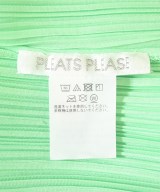PLEATS PLEASE（プリーツプリーズ）カジュアルシャツ 緑 サイズ:3(L位) レディース/2200704712010