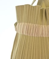PLEATS PLEASE（プリーツプリーズ）バックパック・リュック ベージュ サイズ:- レディース/2200704916067
