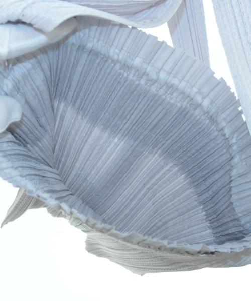 PLEATS PLEASE（プリーツプリーズ）ショルダーバッグ グレー サイズ:- レディース/2200705741057