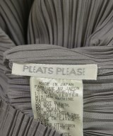 PLEATS PLEASE（プリーツプリーズ）カジュアルシャツ グレー サイズ:3(L位) レディース/2200705881074
