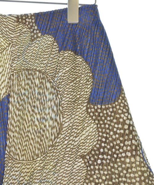 PLEATS PLEASE（プリーツプリーズ）その他 白 サイズ:3(L位) レディース/2200660726021