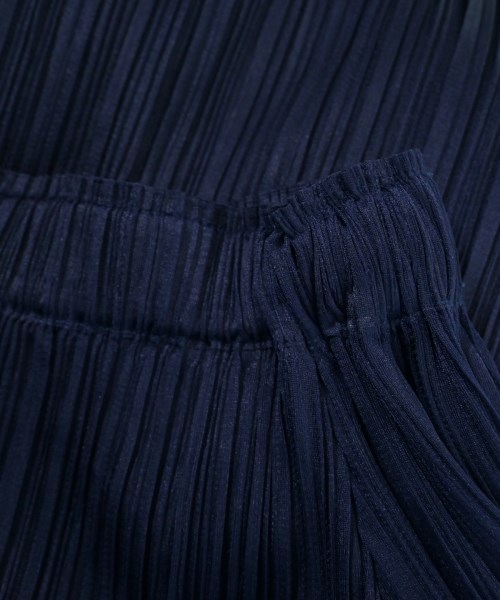 PLEATS PLEASE（プリーツプリーズ）ロング・マキシ丈スカート 紺 サイズ:4(XL位) レディース/2200660726052
