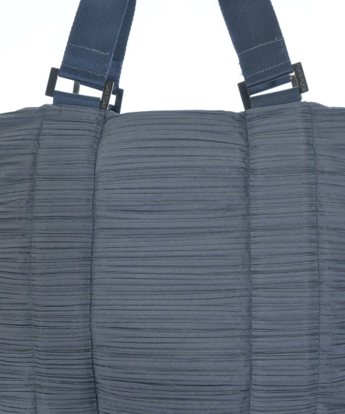 PLEATS PLEASE（プリーツプリーズ）ハンドバッグ 紺 サイズ:- レディース/2200662981084