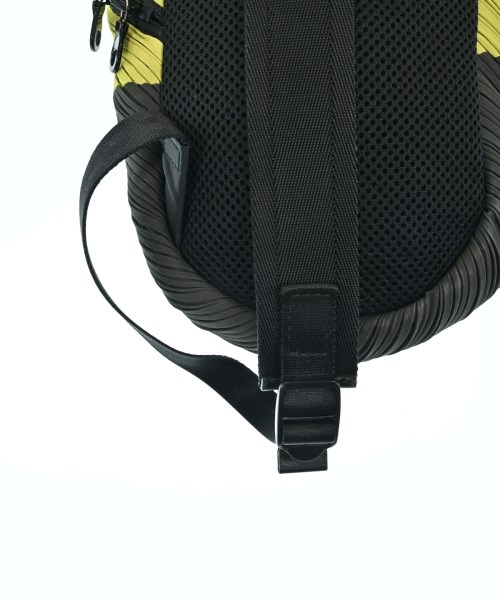 PLEATS PLEASE（プリーツプリーズ）ショルダーバッグ 緑 サイズ:- レディース/2200661679685