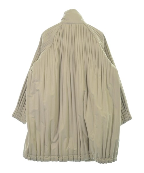 PLEATS PLEASE（プリーツプリーズ）ダウンコート ベージュ サイズ:F レディース/2200664193010