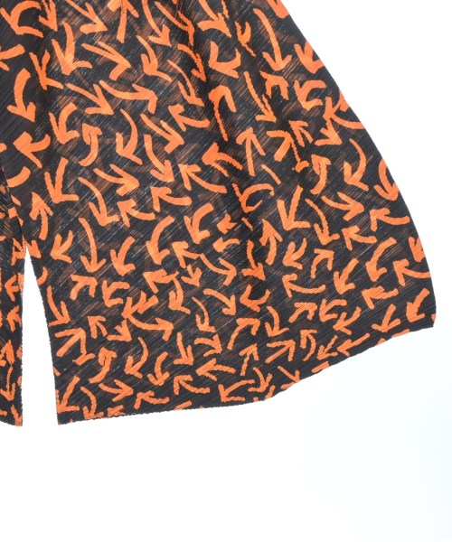 PLEATS PLEASE（プリーツプリーズ）クロップドパンツ 黒 サイズ:-(XS位) レディース/2200666577177