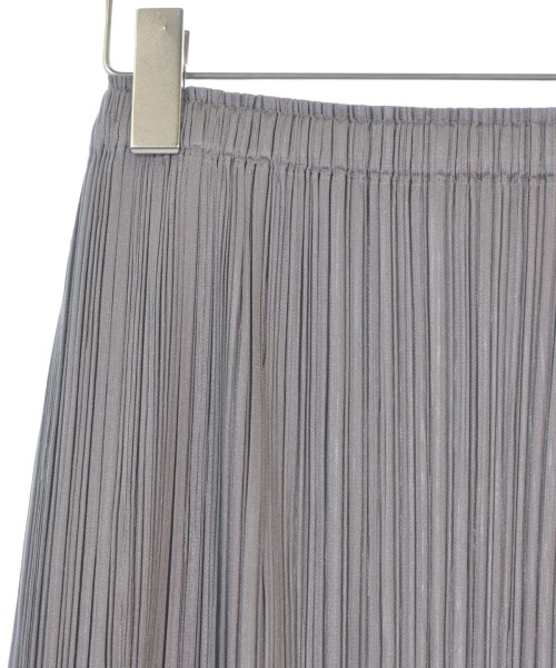 PLEATS PLEASE（プリーツプリーズ）ロング・マキシ丈スカート グレー サイズ:-(S位) レディース/2200669949025