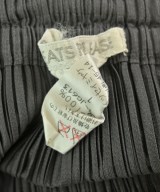 PLEATS PLEASE（プリーツプリーズ）ロング・マキシ丈スカート グレー サイズ:1(S位) レディース/2200671725303