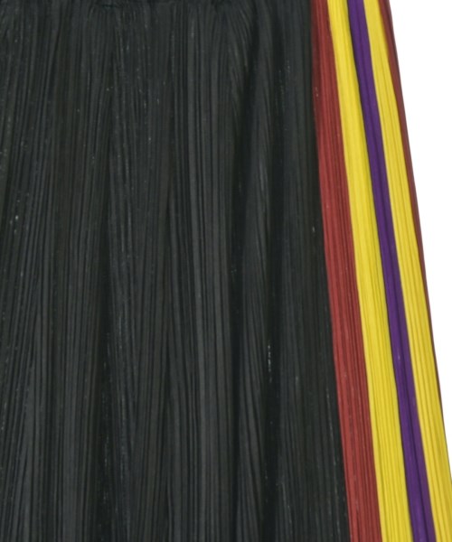 PLEATS PLEASE（プリーツプリーズ）ロング・マキシ丈スカート 黒 サイズ:1(S位) レディース/2200671725310