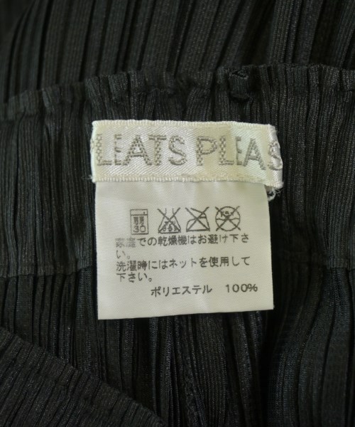 PLEATS PLEASE（プリーツプリーズ）ショートパンツ 黒 サイズ:3(L位) レディース/2200733370052