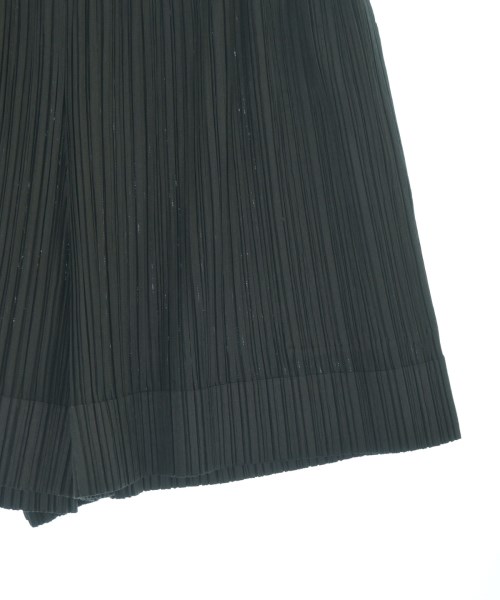 PLEATS PLEASE（プリーツプリーズ）ショートパンツ 黒 サイズ:3(L位) レディース/2200733370052