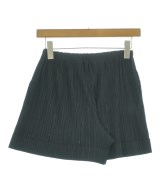 PLEATS PLEASE（プリーツプリーズ）ショートパンツ 黒 サイズ:3(L位) レディース/2200733370052