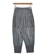 PLEATS PLEASE（プリーツプリーズ）その他 グレー サイズ:2(M位) レディース/2200724491049