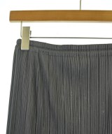 PLEATS PLEASE（プリーツプリーズ）ロング・マキシ丈スカート グレー サイズ:1(S位) レディース/2200686233022