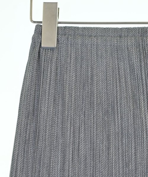 PLEATS PLEASE（プリーツプリーズ）ロング・マキシ丈スカート グレー サイズ:2(M位) レディース/2200683859041