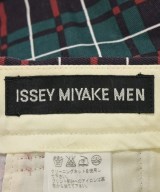 ISSEY MIYAKE MEN（イッセイ　ミヤケ　メン）チノパン 赤 サイズ:1(S位) メンズ/2200634692154
