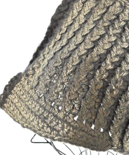 ISSEY MIYAKE MEN（イッセイ　ミヤケ　メン）ニットキャップ・ビーニー ゴールド サイズ:- メンズ/2200634776045