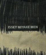 ISSEY MIYAKE MEN（イッセイ　ミヤケ　メン）カジュアルシャツ 黒 サイズ:3(L位) メンズ/2200623679111