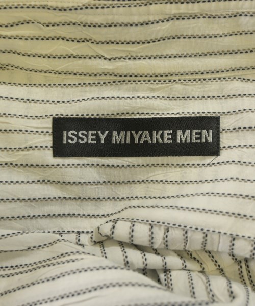 ISSEY MIYAKE MEN（イッセイ　ミヤケ　メン）カジュアルシャツ 白 サイズ:1(S位) メンズ/2200638857078