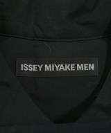 ISSEY MIYAKE MEN（イッセイ　ミヤケ　メン）カジュアルシャツ 黒 サイズ:3(L位) メンズ/2200631798026