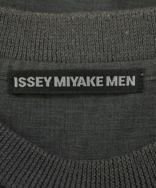 ISSEY MIYAKE MEN（イッセイ　ミヤケ　メン）カジュアルシャツ グレー サイズ:3(L位) メンズ/2200631798033