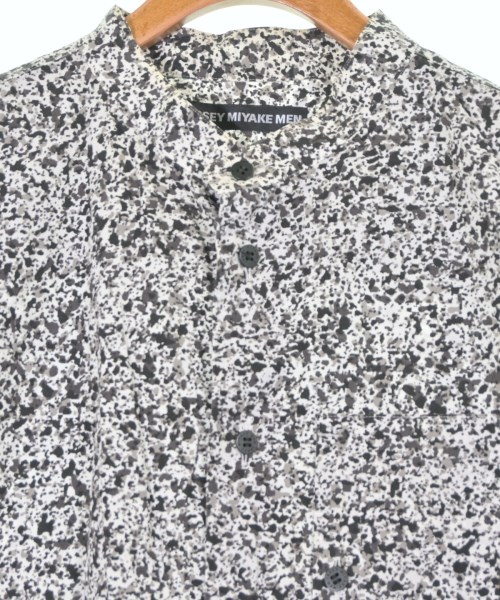 ISSEY MIYAKE MEN（イッセイ　ミヤケ　メン）カジュアルシャツ 白 サイズ:3(L位) メンズ/2200631798057