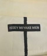 ISSEY MIYAKE MEN（イッセイ　ミヤケ　メン）カジュアルシャツ 白 サイズ:3(L位) メンズ/2200631798071