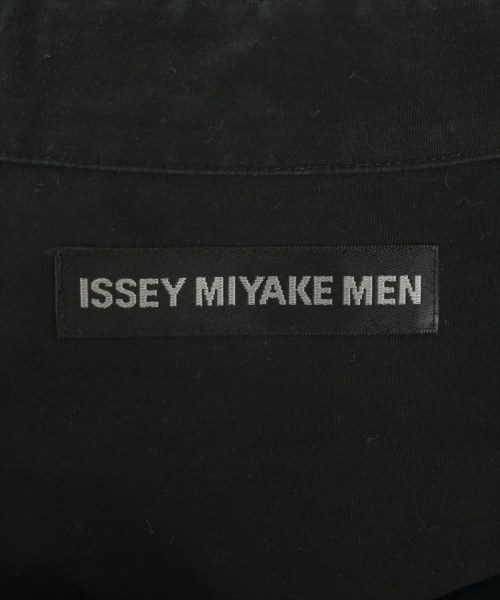 ISSEY MIYAKE MEN（イッセイ　ミヤケ　メン）カジュアルシャツ 黒 サイズ:3(L位) メンズ/2200631798088