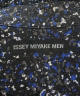 ISSEY MIYAKE MEN（イッセイ　ミヤケ　メン）カジュアルシャツ 黒 サイズ:3(L位) メンズ/2200631798118