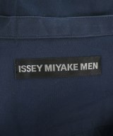 ISSEY MIYAKE MEN（イッセイ　ミヤケ　メン）カジュアルシャツ 紺 サイズ:3(L位) メンズ/2200631798125