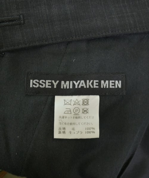 ISSEY MIYAKE MEN（イッセイ　ミヤケ　メン）スラックス グレー サイズ:3(L位) メンズ/2200631798323