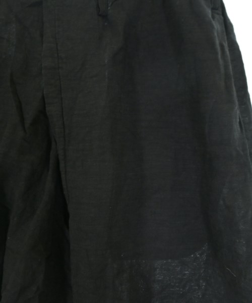 ISSEY MIYAKE MEN（イッセイ　ミヤケ　メン）クロップドパンツ 黒 サイズ:3(L位) メンズ/2200631798330