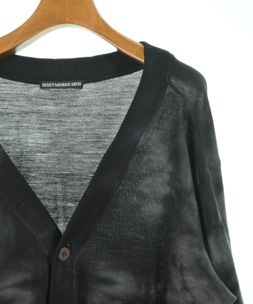 ISSEY MIYAKE MEN（イッセイ　ミヤケ　メン）カーディガン 黒 サイズ:4(XL位) メンズ/2200632667178