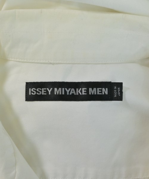 ISSEY MIYAKE MEN（イッセイ　ミヤケ　メン）カジュアルシャツ 白 サイズ:3(L位) メンズ/2200642894014