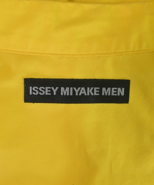 ISSEY MIYAKE MEN（イッセイ　ミヤケ　メン）カジュアルシャツ 黄 サイズ:2(M位) メンズ/2200621884029
