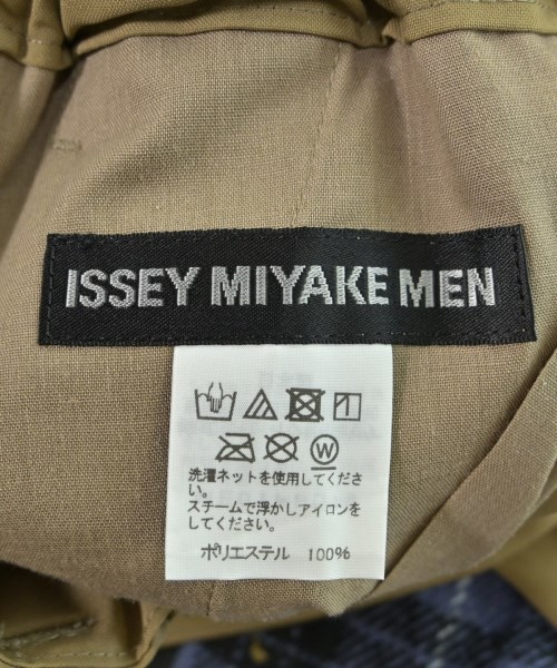 ISSEY MIYAKE MEN（イッセイ　ミヤケ　メン）その他 ベージュ サイズ:1(S位) メンズ/2200614260205