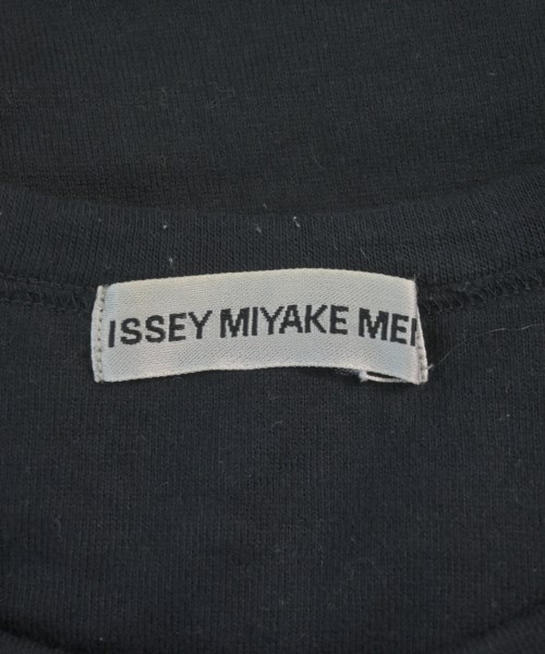 ISSEY MIYAKE MEN（イッセイ　ミヤケ　メン）Tシャツ・カットソー 黒 サイズ:M メンズ/2200625841332