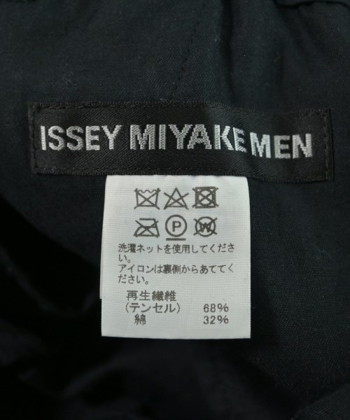 ISSEY MIYAKE MEN（イッセイ　ミヤケ　メン）その他 黒 サイズ:3(L位) メンズ/2200628558015