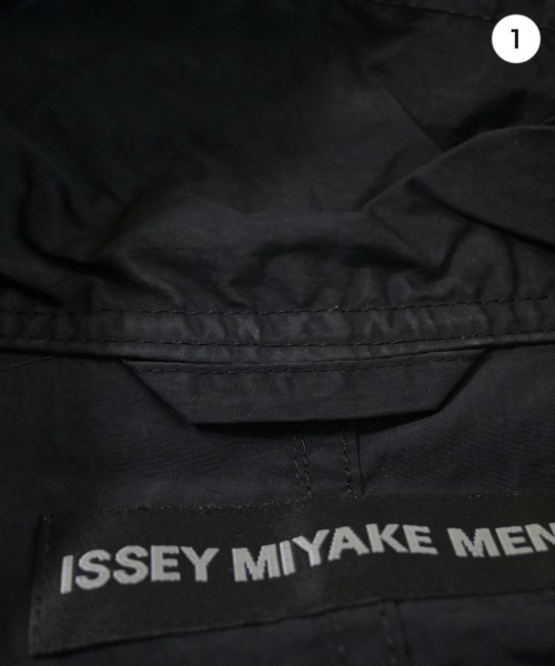 ISSEY MIYAKE MEN（イッセイ　ミヤケ　メン）その他 黒 サイズ:-(XXL位) メンズ/2200634283017