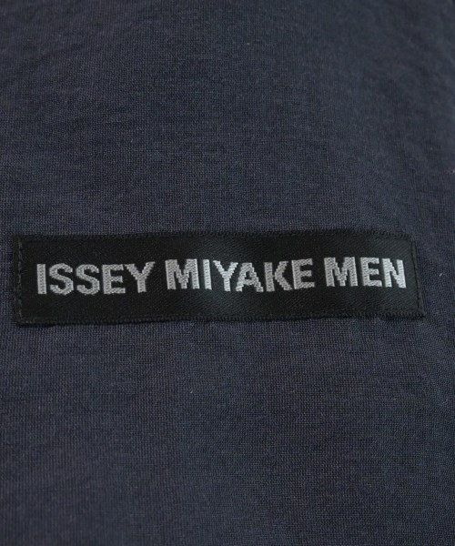 ISSEY MIYAKE MEN（イッセイ　ミヤケ　メン）その他 紺 サイズ:-(XXL位) メンズ/2200634283024