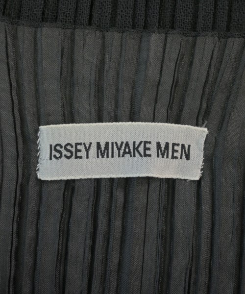 ISSEY MIYAKE MEN（イッセイ　ミヤケ　メン）カジュアルシャツ 黒 サイズ:M メンズ/2200611226044